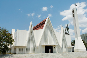 利比里亞里弗塞斯機(jī)場(chǎng)三字代碼(RVC),里弗塞斯機(jī)場(chǎng)(Rivercess airport)四字碼,利比里亞機(jī)場(chǎng)三字碼查詢